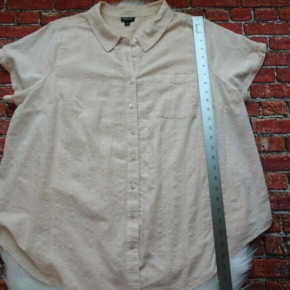 TORRID Button Front Shirt Textured Top Blouse Blush Light Pink Short Sleeve 2X - Picture 11 of 12